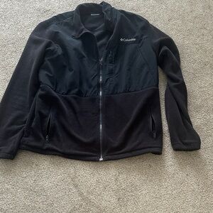 Columbia Men's Black Performance Jacket size xl